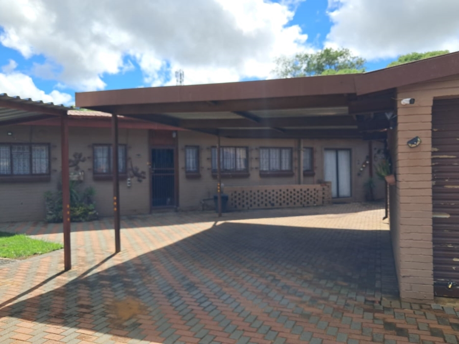2 Bedroom Property for Sale in Dagbreek Free State